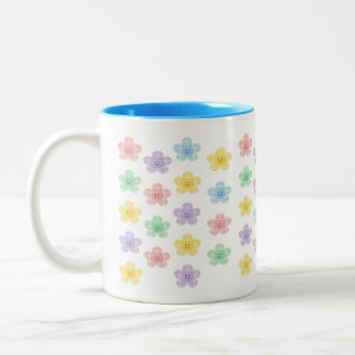 Caneca De Café Em Dois Tons Padrão de Flor Sorridente Pastel – Xadrez Fofo