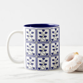Caneca De Café Em Dois Tons Padrão de Flores Azuis Florais Asiáticas Persas