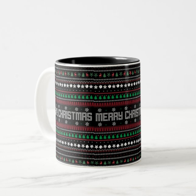 Caneca De Café Em Dois Tons Padrão de Natal Feliz e Feliz (Frente Esquerda)