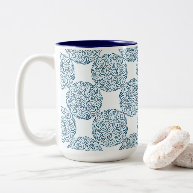 Caneca De Café Em Dois Tons Padrão de redemoinho azul elegante (Com Donut)