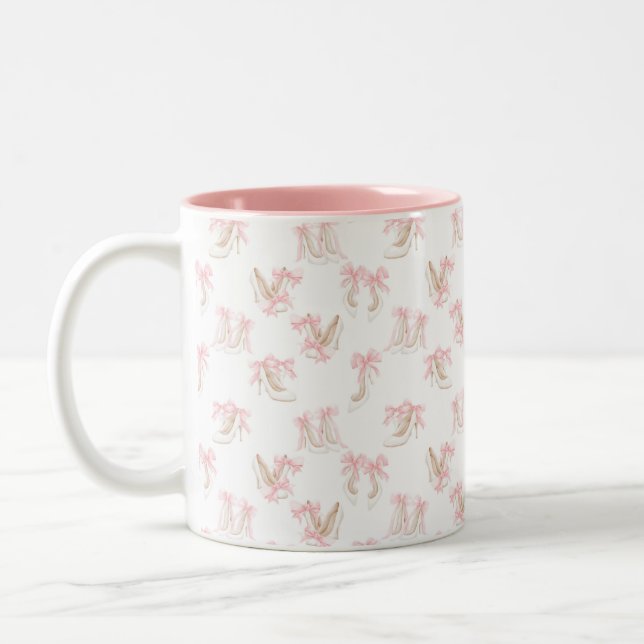 Caneca De Café Em Dois Tons Padrão de Sapatos Coquette  (Esquerda)