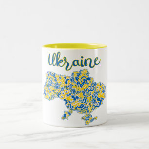 Caneca De Café Em Dois Tons Padrão folclórico e tipografia na Ucrânia