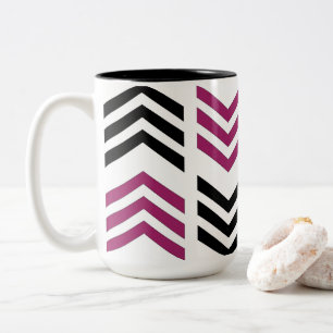 Caneca De Café Em Dois Tons Padrão Geométrico Chevron Preto Roxo