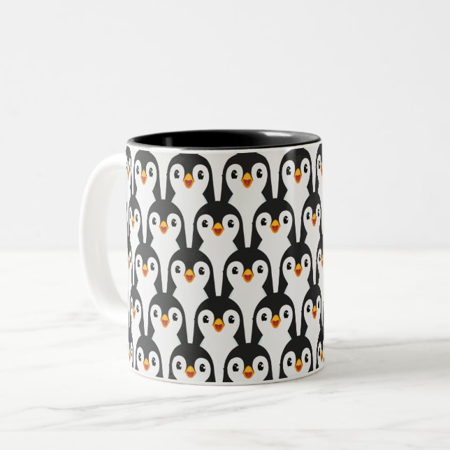 Caneca De Café Em Dois Tons Padrão moderno de pinguim preto e branco (Frente Esquerda)