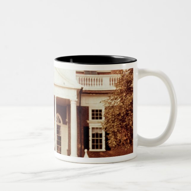 Caneca De Café Em Dois Tons Para o leste parte dianteira de Monticello (Direita)