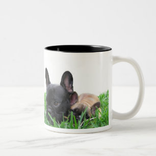 Caneca De Café Em Dois Tons Paris e Monaco na grama