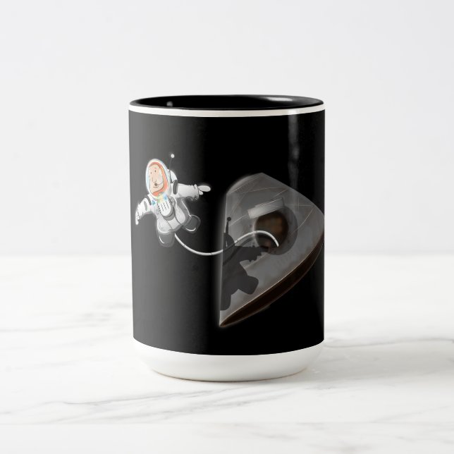 Caneca De Café Em Dois Tons Passeio Espacial de Astronauta fora da cápsula (Centro)