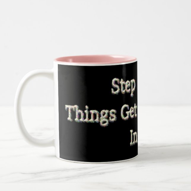 Caneca De Café Em Dois Tons "Passo a Passo" Design. Comprar Agora (Esquerda)