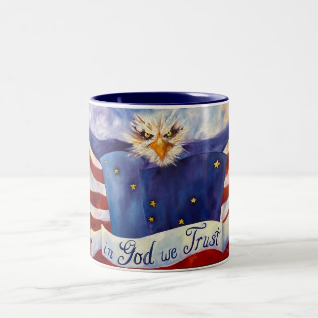 Caneca De Café Em Dois Tons Patriótico Em Deus Confiamos Em Mug 15oz (Centro)