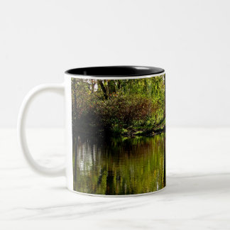 Caneca De Café Em Dois Tons peacefulness