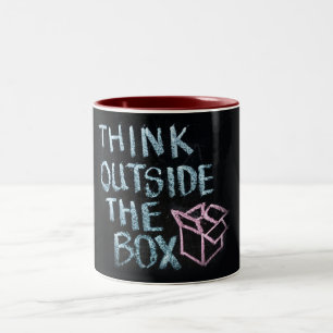 CANECA DE CAFÉ EM DOIS TONS PENSE NO EXTERIOR DA CAIXA - ESOME SLOGAN MUG