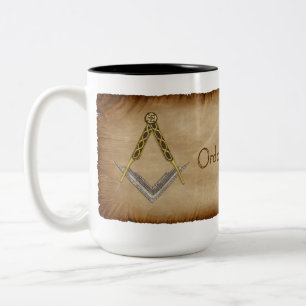 Caneca De Café Em Dois Tons Pergaminho com Quadrado e Compass