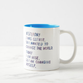 Caneca De Café Em Dois Tons Perspectiva na mudança