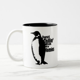 Caneca De Café Em Dois Tons Pinguim "Chillin' With My Homies"