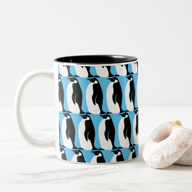 Caneca De Café Em Dois Tons Pinguim Padrão Aqua Preto Branco (Com Donut)