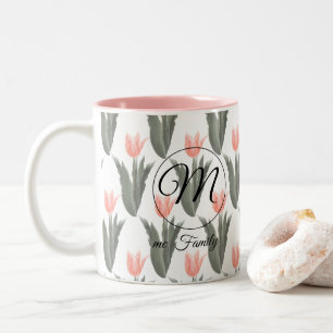 Caneca De Café Em Dois Tons Pintura de Tulipas Monogramas Peach da Família El