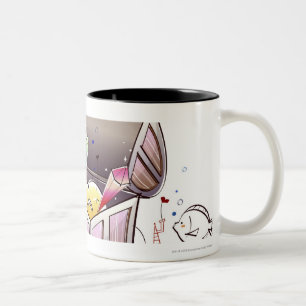 Caneca De Café Em Dois Tons Pirata fêmea que está em uma arca do tesouro