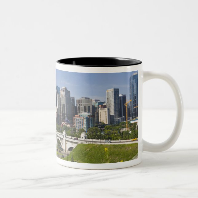 Caneca De Café Em Dois Tons Ponte Centro-Rua e Centro Calgary, Alberta, (Direita)