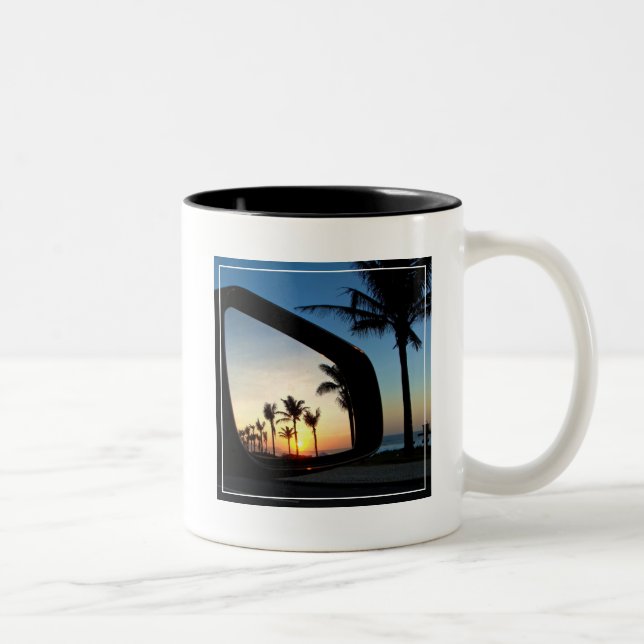 Caneca De Café Em Dois Tons Por do sol em Rio (Direita)