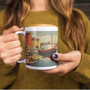 Caneca De Café Em Dois Tons Poster de Viagens vintage da Dinamarca personalizá