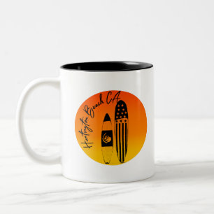 Caneca De Café Em Dois Tons “Pranchas de Surf e Pôr do Sol em Huntington Beach