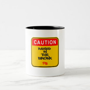 Caneca De Café Em Dois Tons Precaução levantada no Bronx Mug