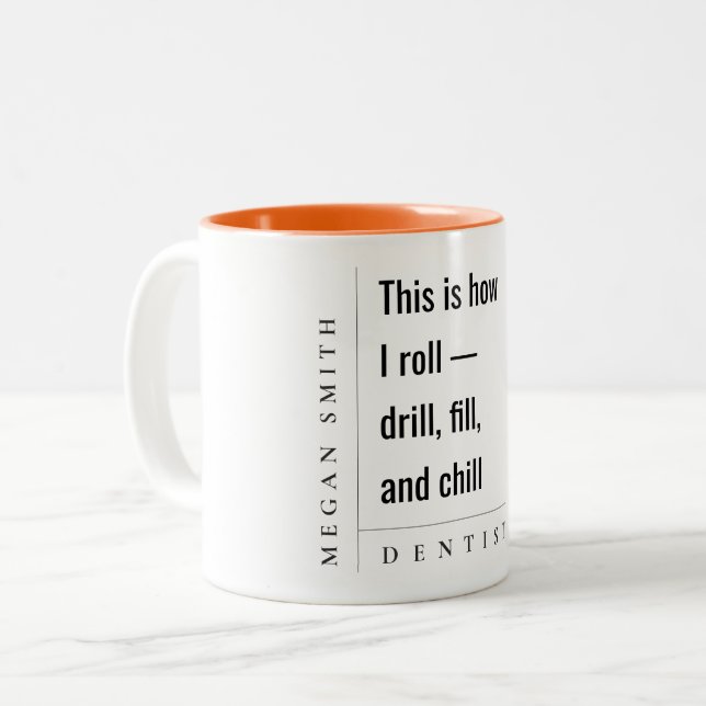 Caneca De Café Em Dois Tons Presente de Dentista Mínimo e Simples Negrito Mode (Frente Esquerda)