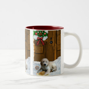 Caneca De Café Em Dois Tons Presentes do Natal de Goldendoodle