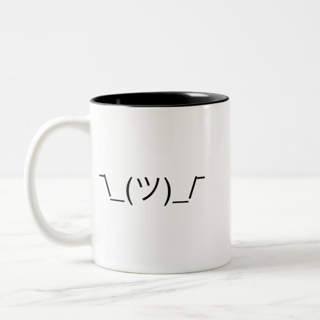 Caneca De Café Em Dois Tons preto contínuo do ¯ \ _(ツ) _/¯ Smugshrug (Esquerda)