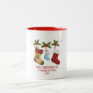 Caneca De Café Em Dois Tons Primeiro Natal como uma Família de Três 2025 Fof