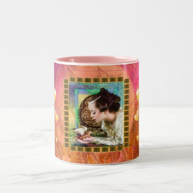 Caneca De Café Em Dois Tons Princesa e Sapo Príncipe (Centro)