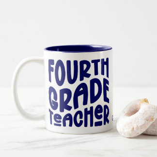 Caneca De Café Em Dois Tons Professor do Quarto Ano | Texto Azul Escuro