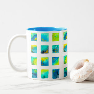 Caneca De Café Em Dois Tons Quadrados azuis aquarela abstrato