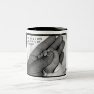 Caneca De Café Em Dois Tons Qualquer um pode ser um pai