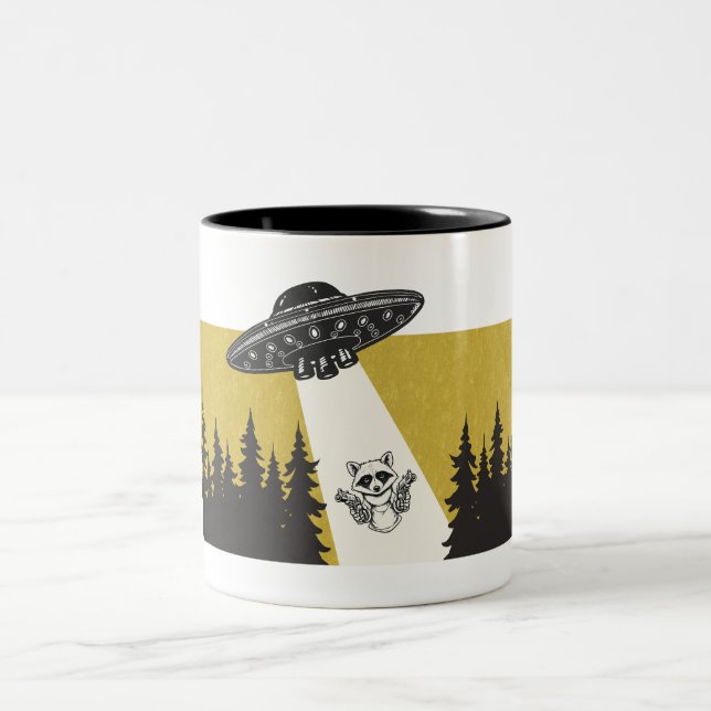 Caneca De Café Em Dois Tons Raccoon UFO (Centro)
