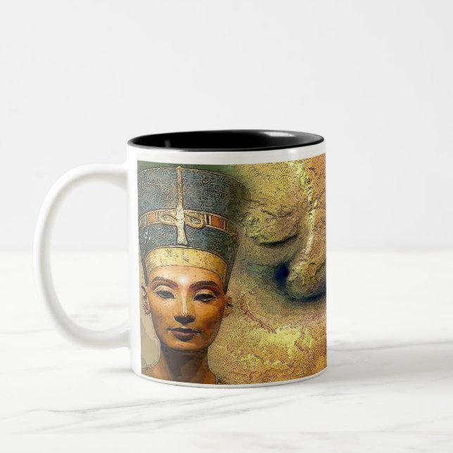 CANECA DE CAFÉ EM DOIS TONS RAINHA DE MARTE (Esquerda)