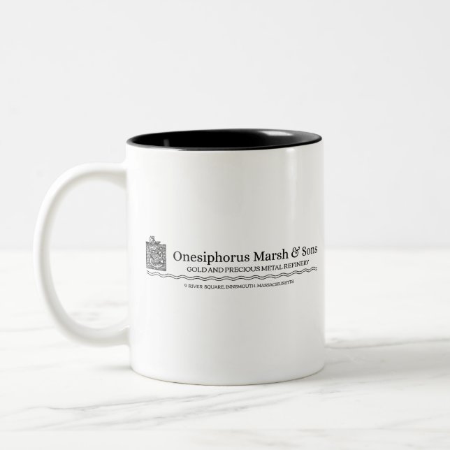 Caneca De Café Em Dois Tons Refinaria Dourada Marsh, Innsmouth (Esquerda)