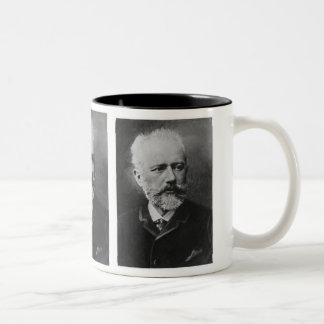Caneca De Café Em Dois Tons Retrato da foto de Tchaikovsky