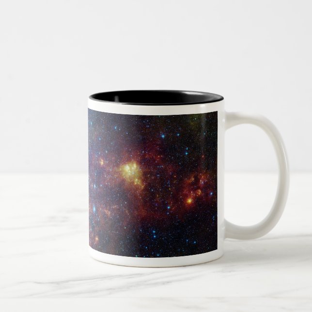 Caneca De Café Em Dois Tons Retrato infravermelho revelando estrelas e poeira (Direita)