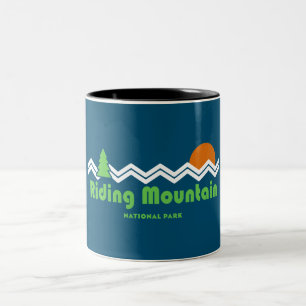 Caneca De Café Em Dois Tons Retro do Parque Nacional da Montanha em Andamento