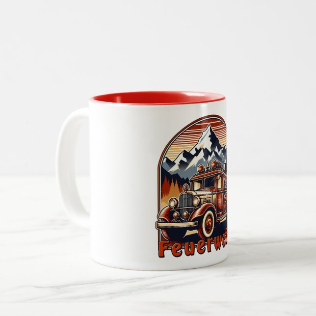 Caneca De Café Em Dois Tons Retro-Feuerwehrauto & Berg (Frente Esquerda)