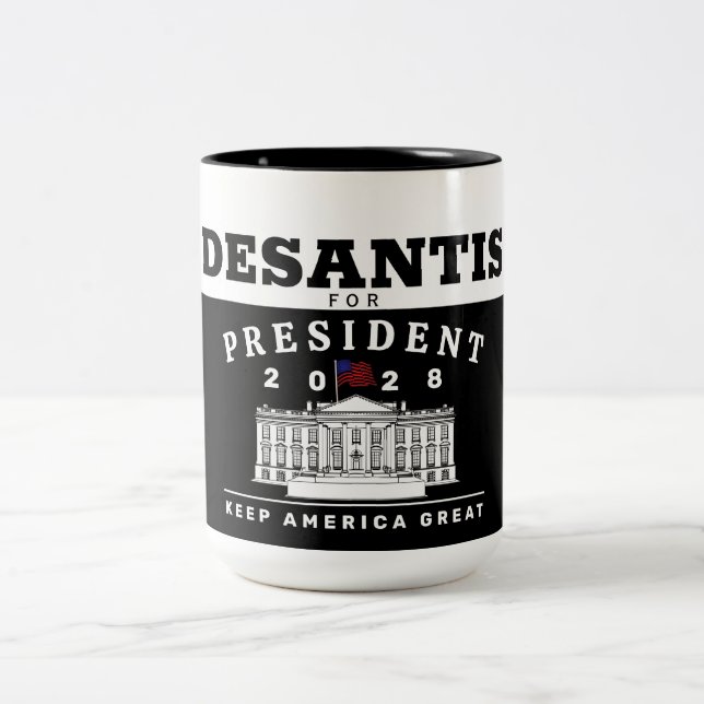 CANECA DE CAFÉ EM DOIS TONS RON DESANTIS 2028 (Centro)