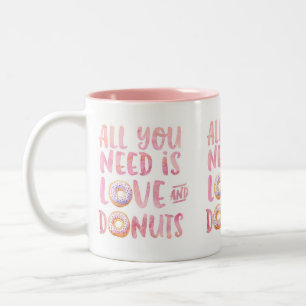 Caneca De Café Em Dois Tons Rosquinhas e Amor
