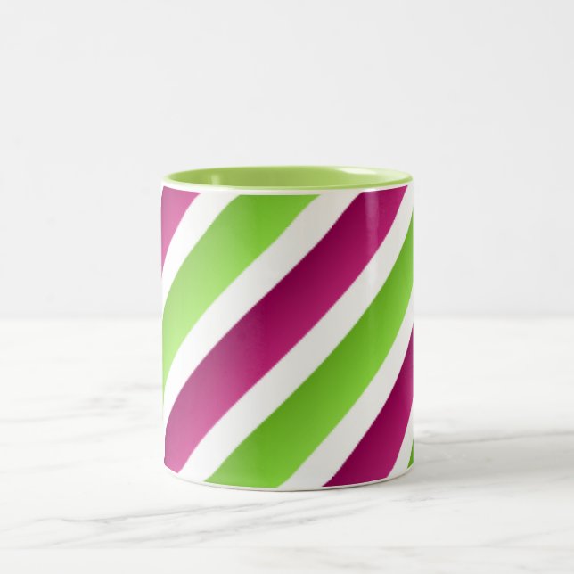 Caneca De Café Em Dois Tons Roxo/ Branco E Listras Verdes (Centro)