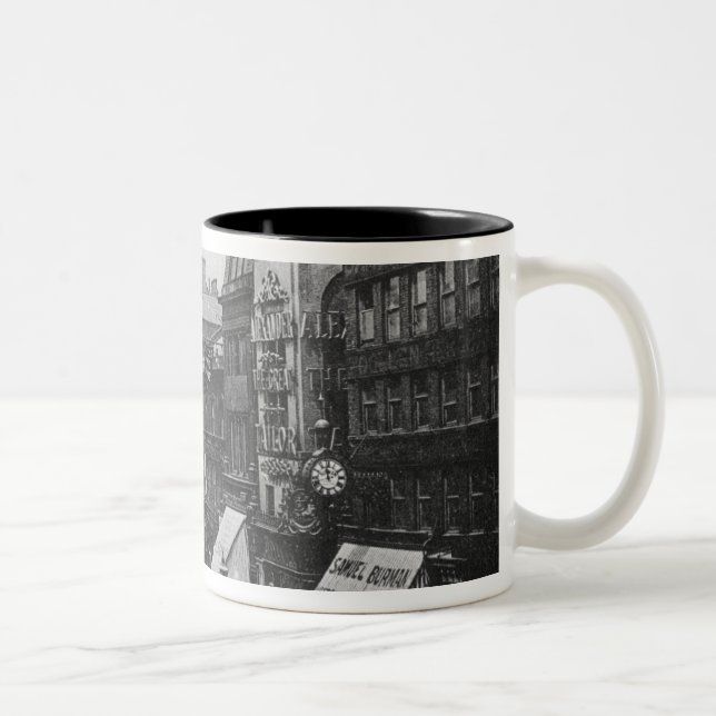 Caneca De Café Em Dois Tons Rua do mercado, Manchester, c.1910 (Direita)