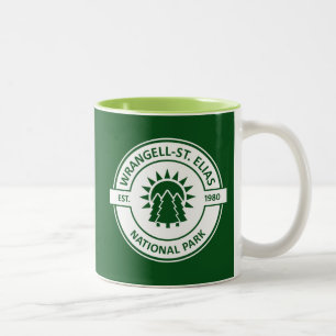 Caneca De Café Em Dois Tons Rua Wrangell. Elias National Park Sun Trees