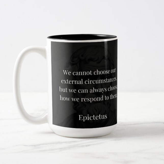 Caneca De Café Em Dois Tons Sabedoria de Epictetus: empoderamento através da r (Esquerda)