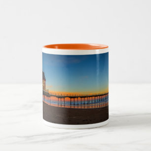 Caneca De Café Em Dois Tons Saltburn Pier England Mug