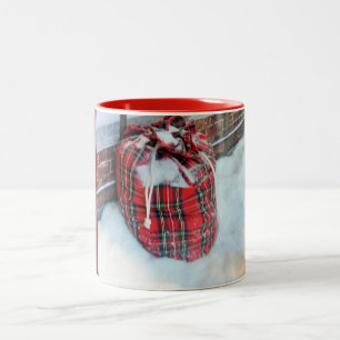 Caneca De Café Em Dois Tons Santa Claus Bag na neve