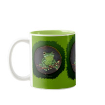 Sapo verde-giro, amante de animais dona de galinha